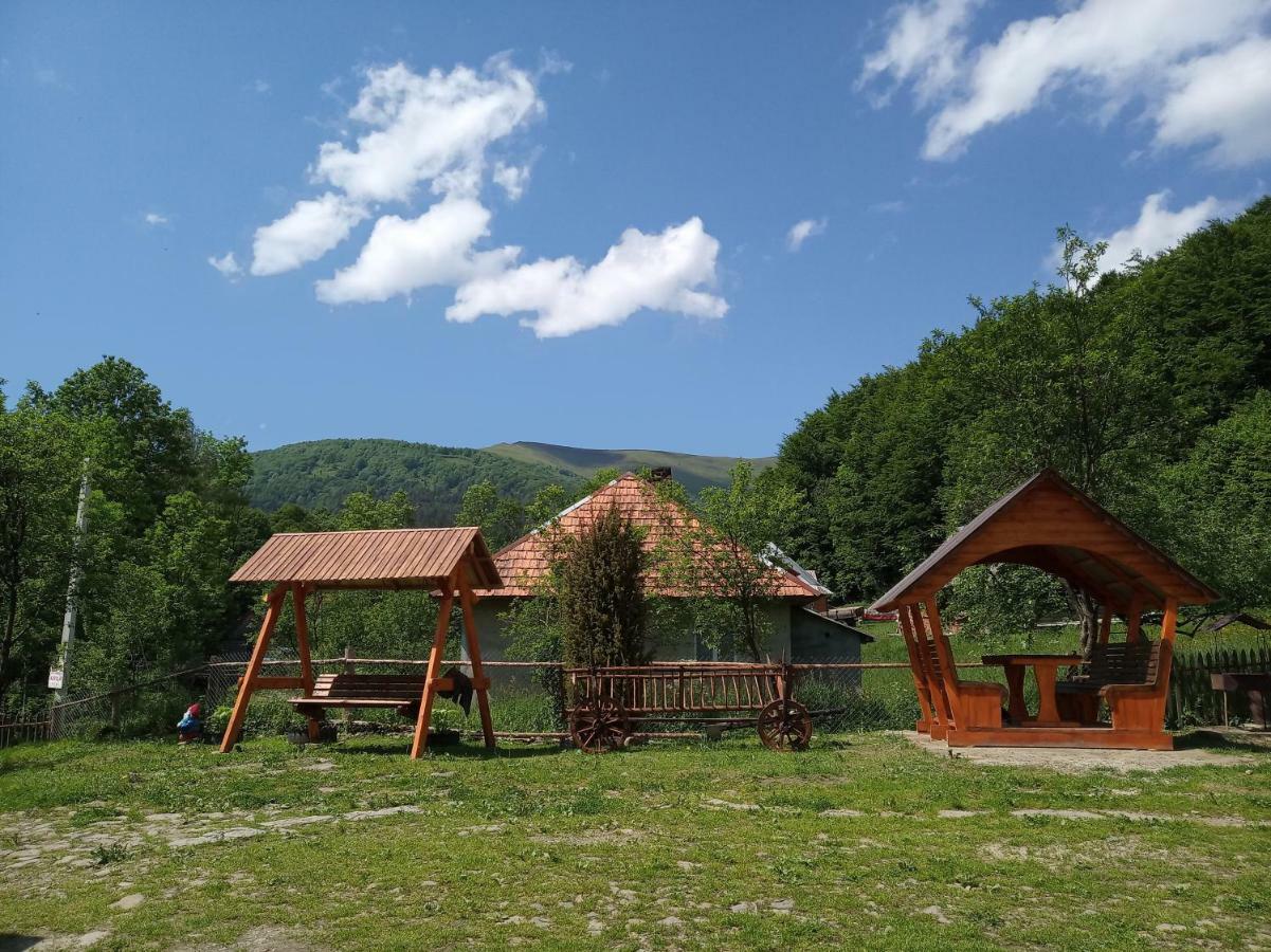 Верховинський Котедж Bukovets Exterior photo